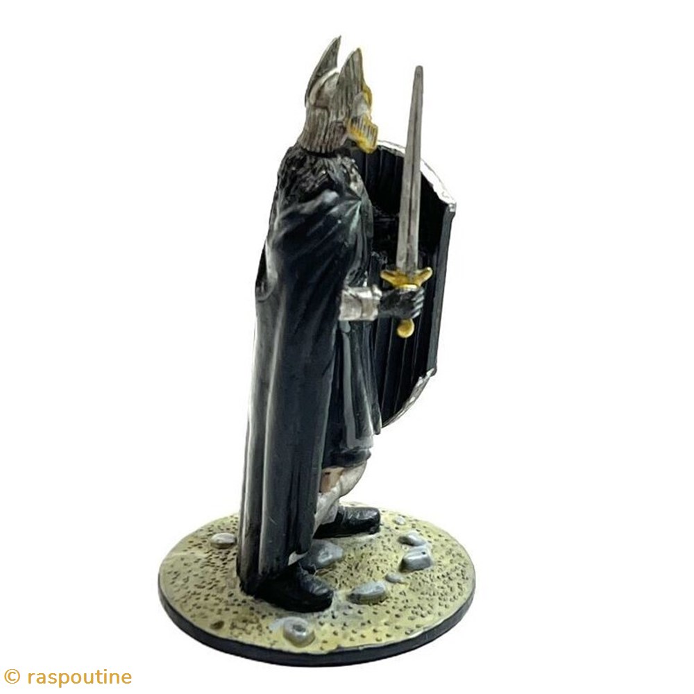figurines cinema seigneur des anneaux chevalier numenoreen