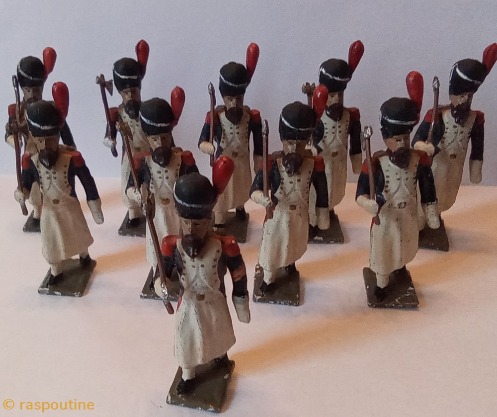 Sapeurs du 1er régiment de grenadiers de la garde impériale figurines historique epoque napoleonienne sapeurs du 1er regiment de grenadiers de la garde imperiale