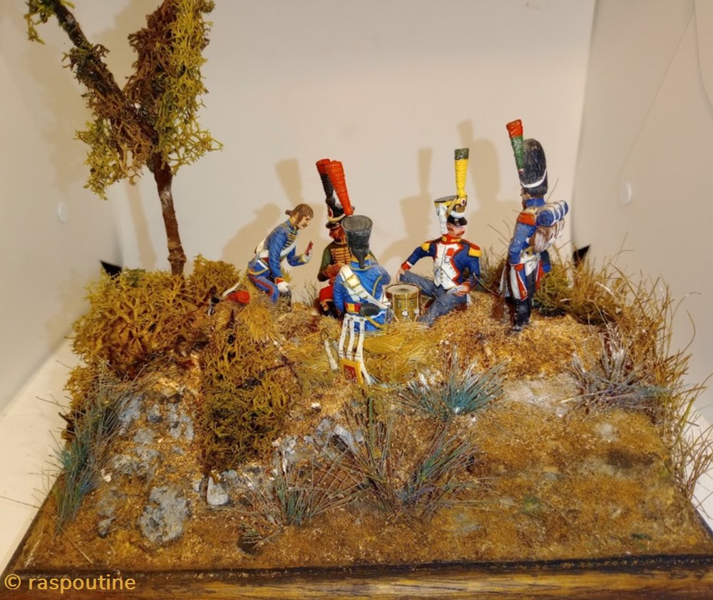 Groupe de soldats et officier jouant au carte pendant les guerres Napoléonienne figurines historique epoque groupe de soldats et officier jouant au carte pendant les guerres napoleonienne