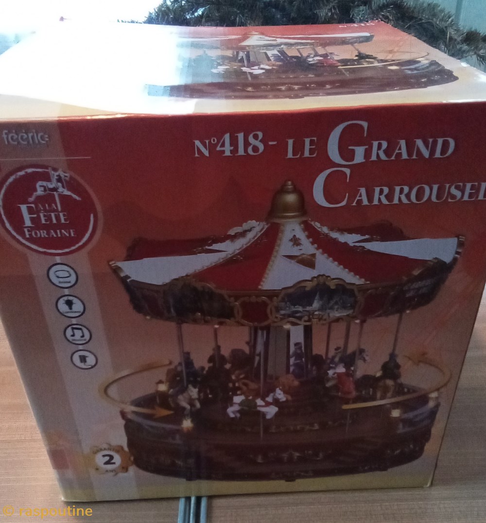 Le grand carrousel 4 divers decorations magnets autocollants le grand carrousel