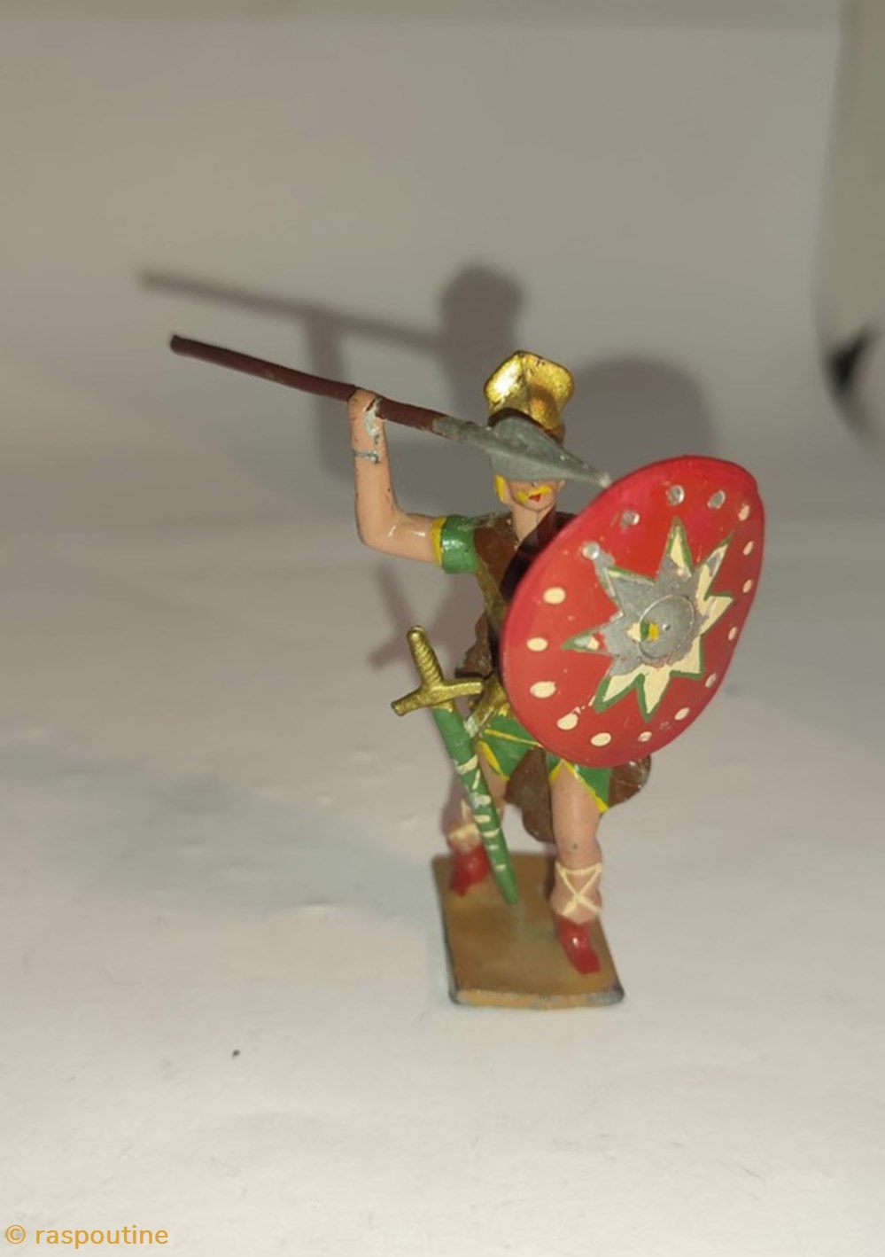 Gaulois avec lance et bouclier 3 figurines historique antiquite gaulois avec lance et bouclier