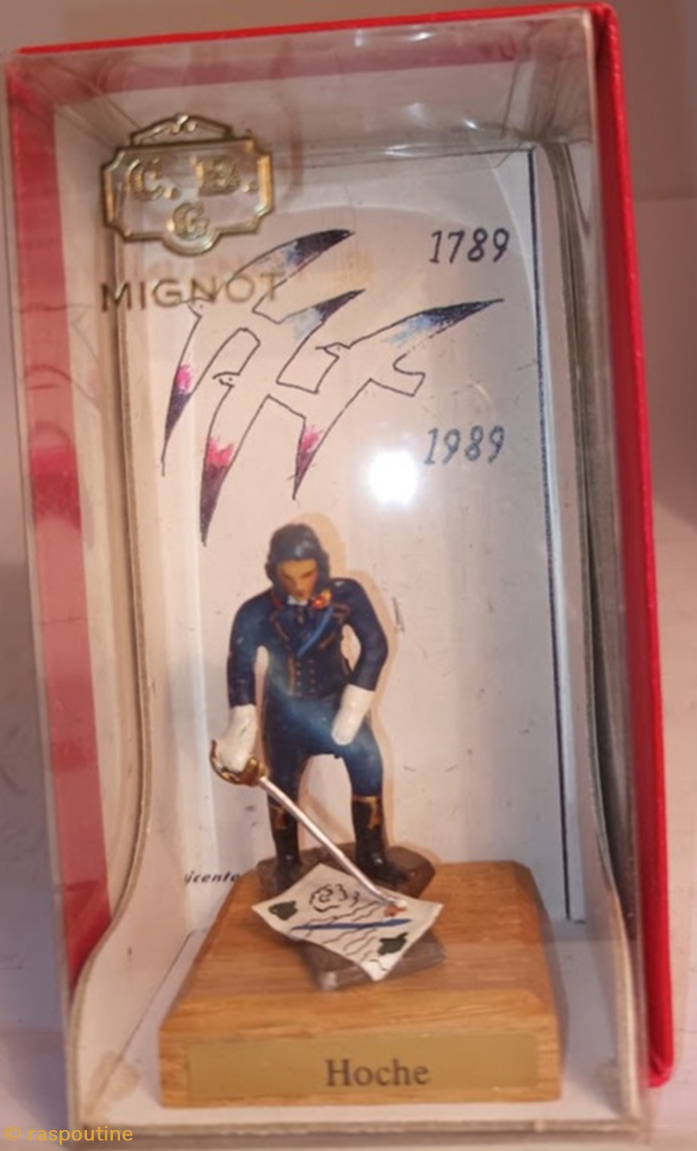 Hoche 4 figurines hoche
