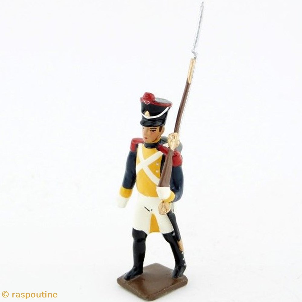 Fantassin de la légion de la vistule (1809) figurines historique epoque napoleonienne fantassin de la legion de la vistule 1809