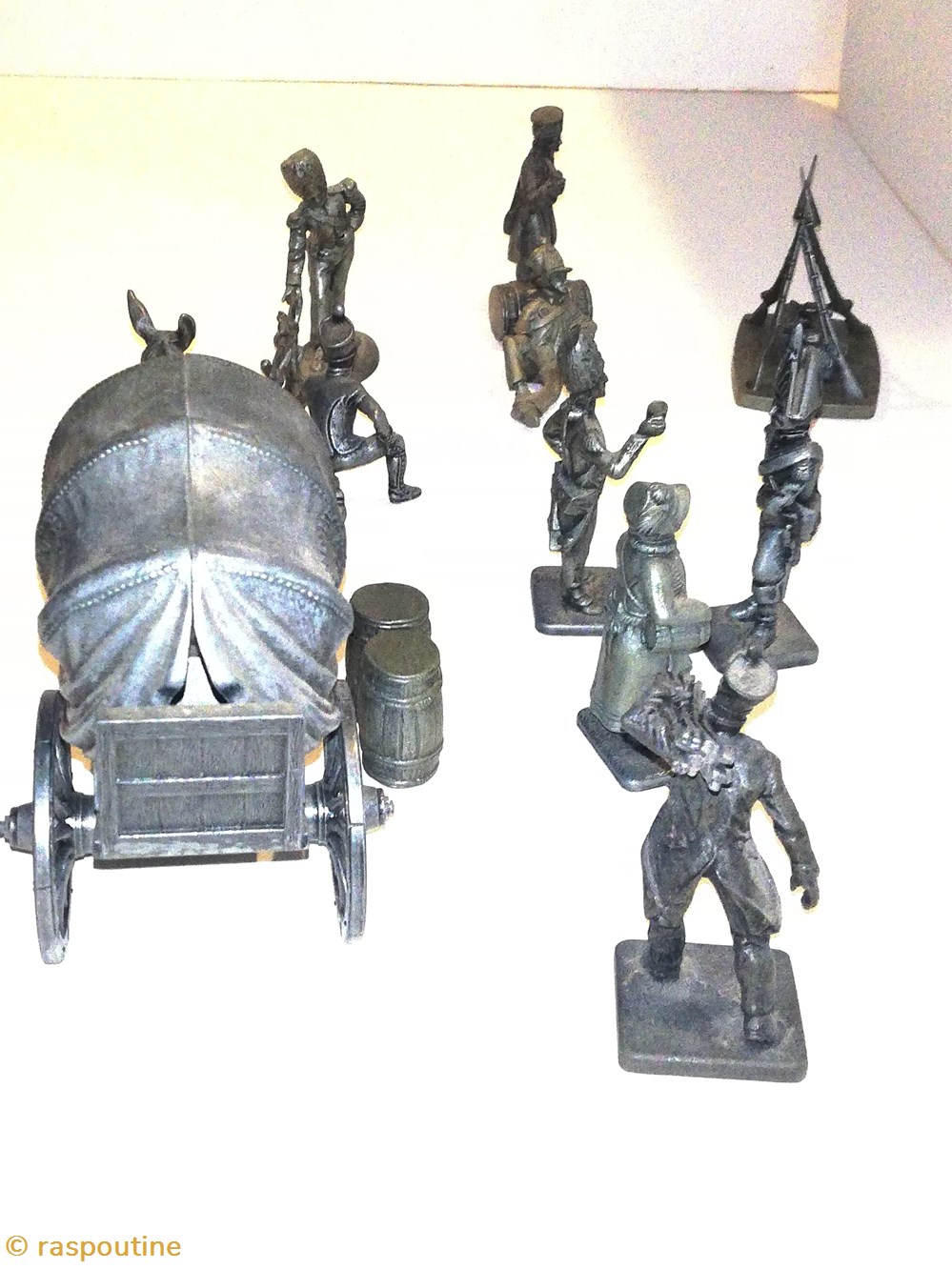 Le Bivouac 2 figurines historique epoque napoleonienne le bivouac
