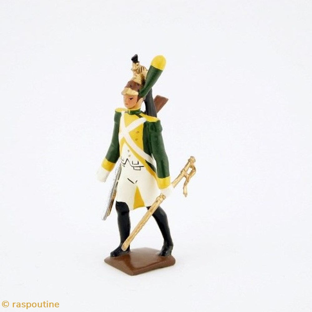figurines historique epoque napoleonienne fantassin des dragons jaunes fusil sous le bras 1812