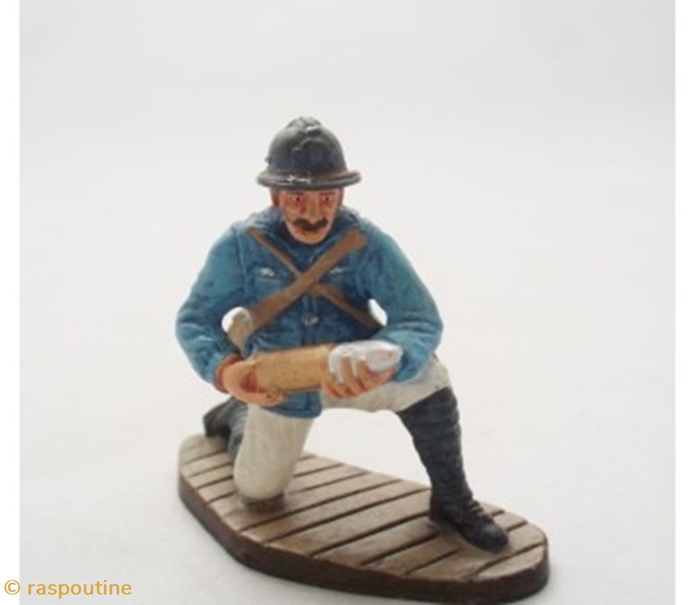 Artilleur 1916 chargeant un obus figurines historiques premiere guerre mondiale artilleur 1916 chargeant un obus