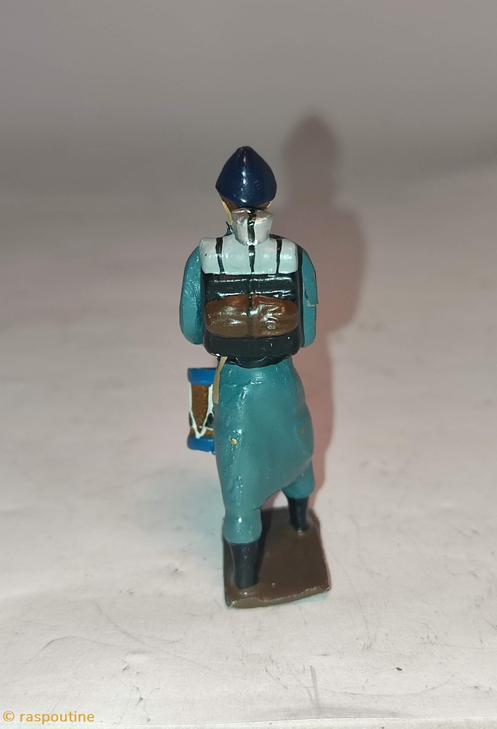 Tambour de l'infanterie de ligne en capote bleu horizon 2 figurines historique premiere guerre mondiale tambour de infanterie de ligne en capote bleu horizon