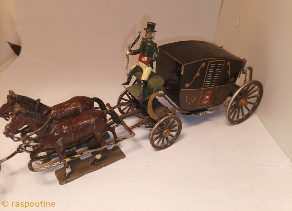 Carrosse de l'empereur attelé de 4 chevaux et 2 conducteurs 2 figurines historique epoque napoleonienne carrosse de empereur attele de 4 chevaux et 2 conducteurs