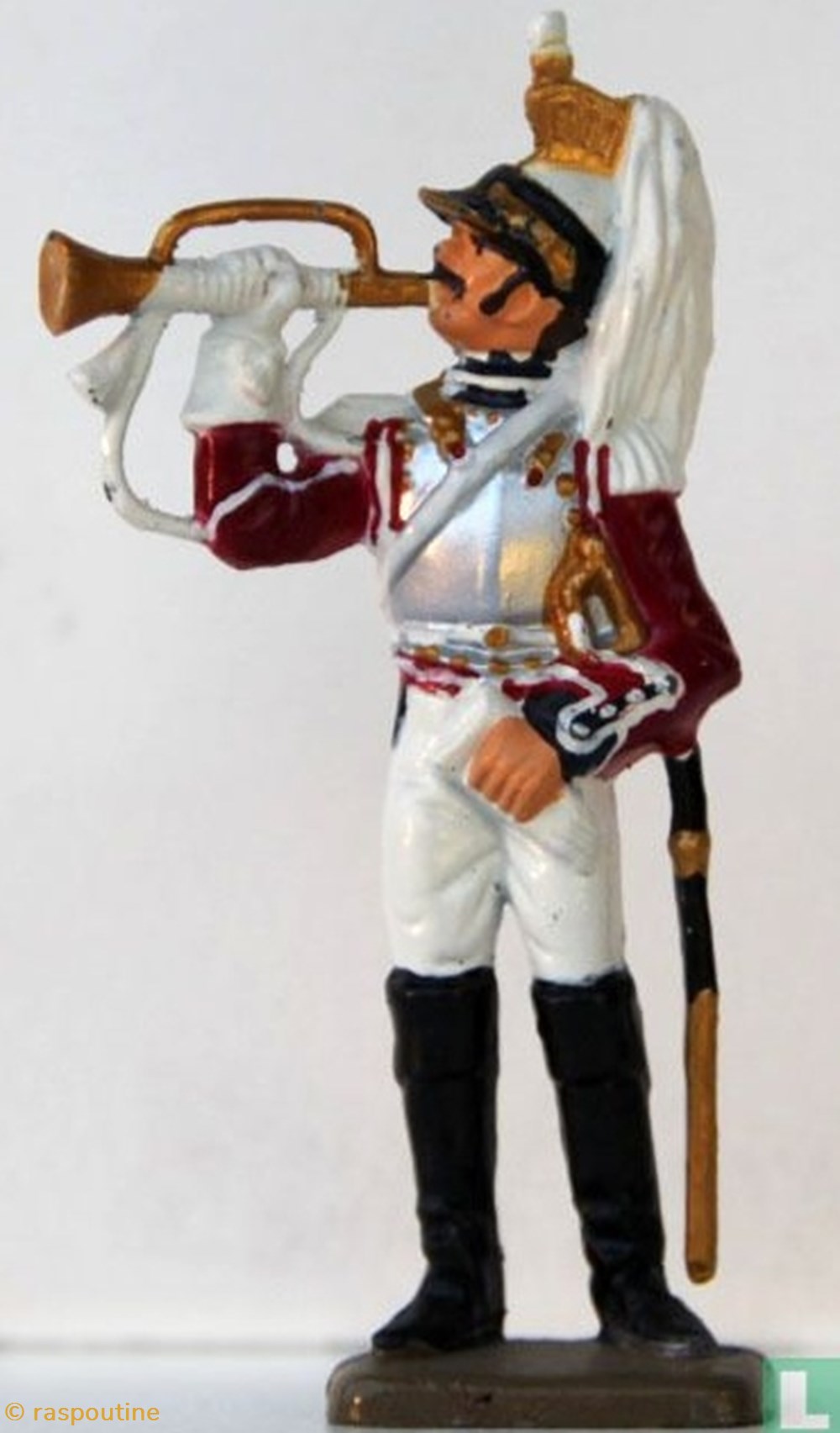 Le trompette du 13 -ème régiment de cuirassier figurines historique epoque napoleonienne le trompette du 13 eme regiment de cuirassier