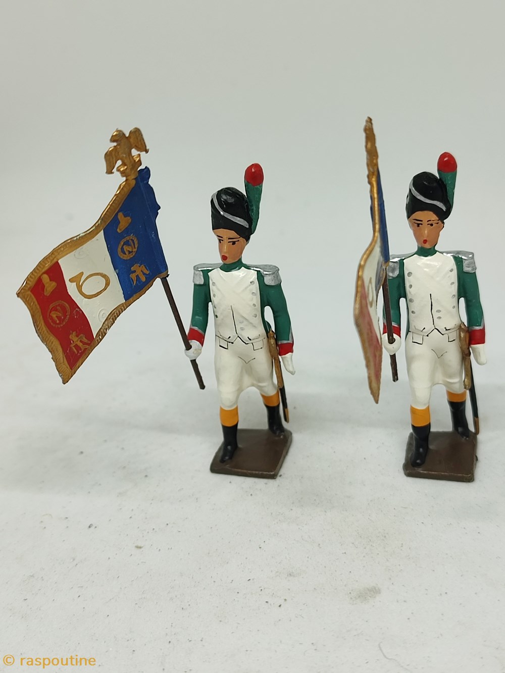 Drapeau des grenadiers italiens figurines historique epoque napoleonienne drapeau des grenadiers italiens