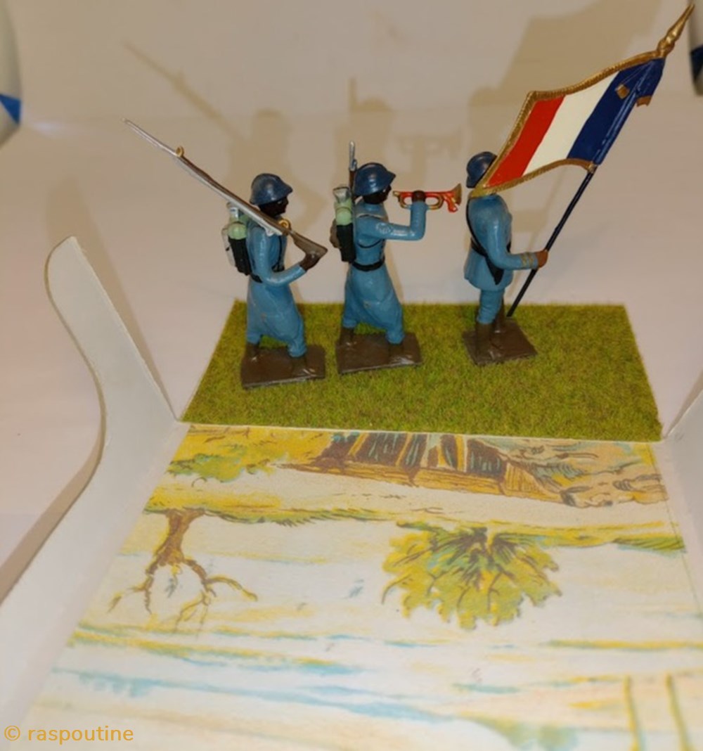Tirailleurs sénégalais, tenue bleu horizon, ensemble de 3 figurines 3 historique premiere guerre mondiale tirailleurs senegalais tenue bleu horizon ensemble de 3 figurines