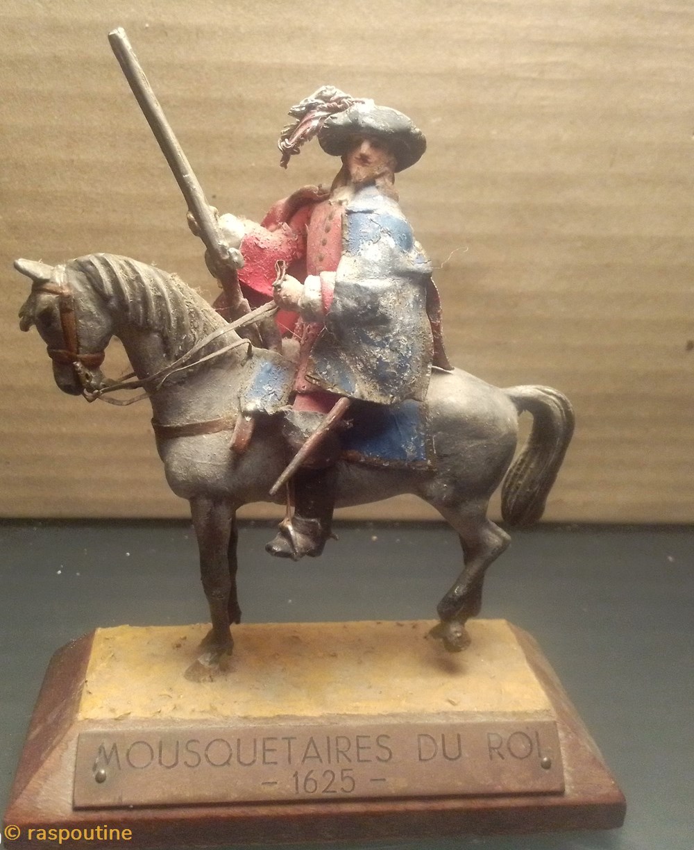 Mousquetaire avec mousquet XVII Emme siècle figurines historiques mousquetaire avec mousquet xvii emme siecle