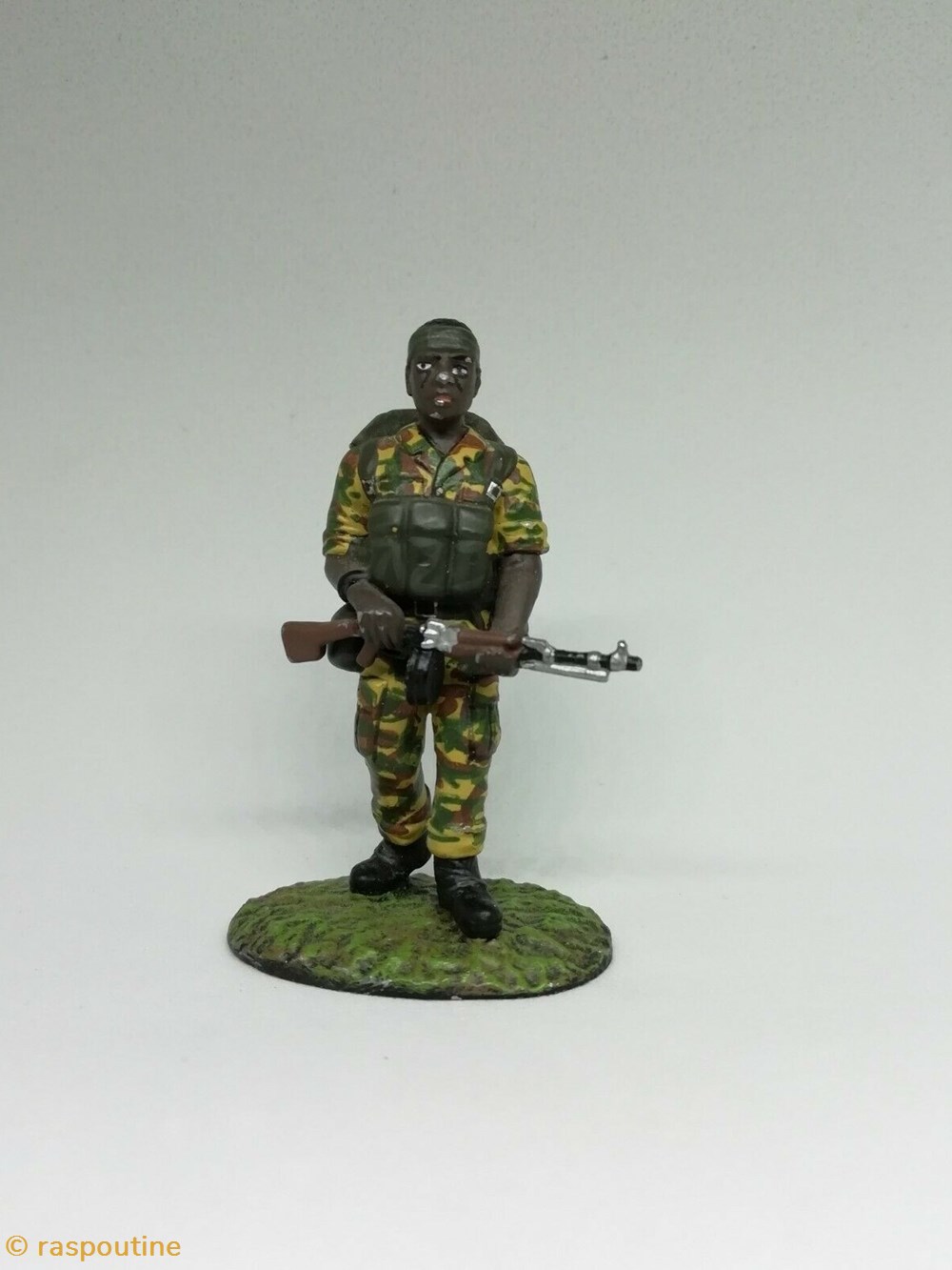 Reconnaissance Commando Afrique du Sud - 1975 figurines historiques apres guerre reconnaissance commando afrique du sud 1975