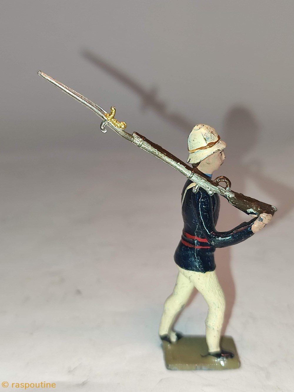 Fantassin de l'infanterie coloniale (1880) 4 figurines historique fantassin de infanterie coloniale 1880