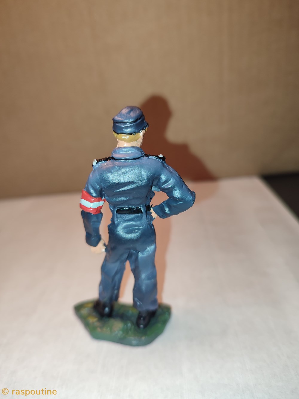 Flakhelfer der Hitlerjugend , 1944 2 figurines historique seconde guerre mondiale flakhelfer der hitlerjugend 1944