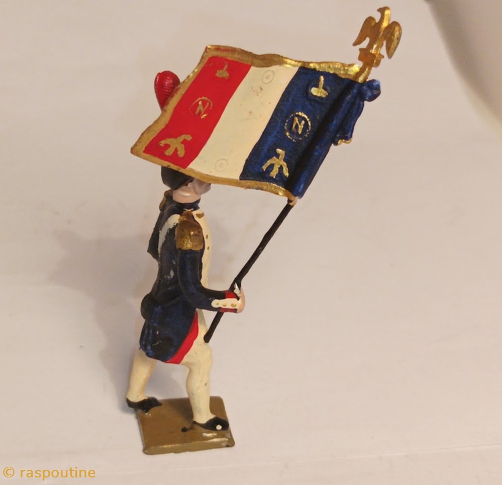 Drapeau des grenadiers de la garde, pied droit en avant 4 figurines historique epoque napoleonienne drapeau des grenadiers de la garde pied droit en avant
