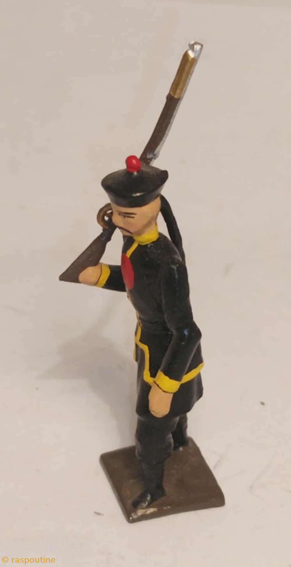 Armées étrangères chine 2 figurines historique armees etrangeres chine
