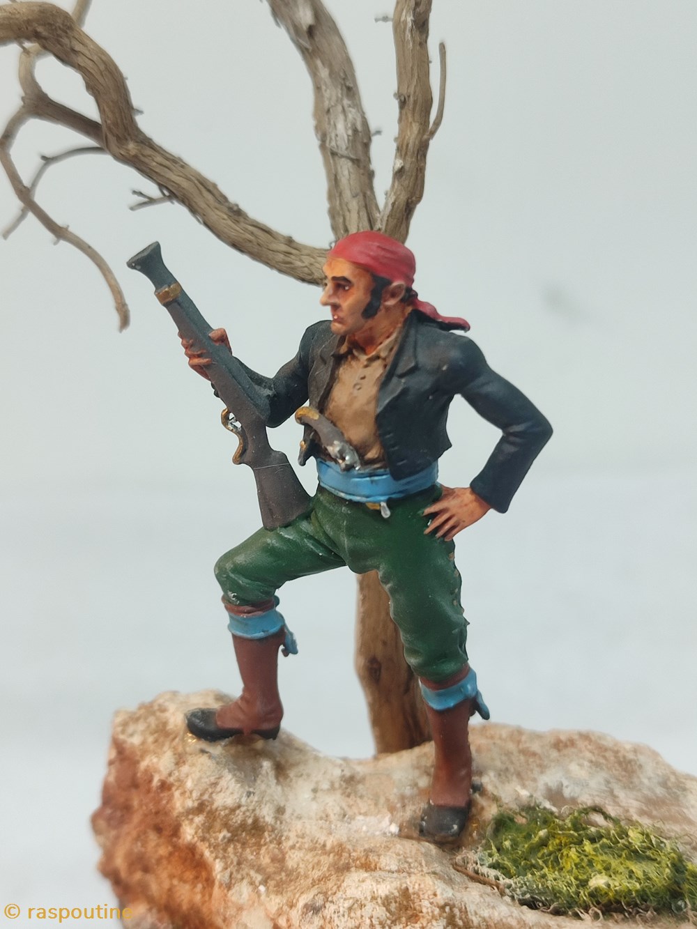 Pirate scrutant l'horizon 5 figurines historique pirate scrutant horizon