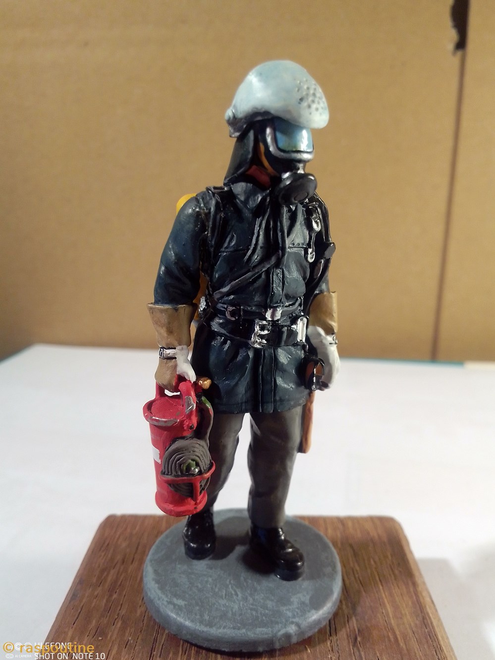 Pompier Allemand RDA Berlin Est, 1985 figurines autres pompier allemand rda berlin est 1985