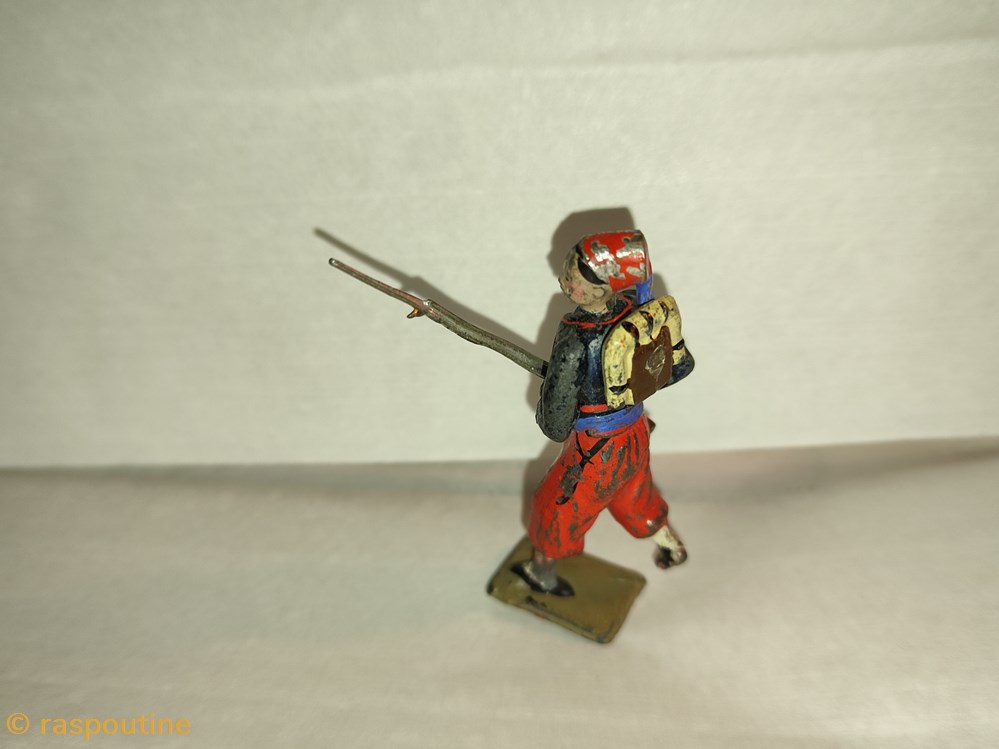 Zouave avec gilet galonné rouge 4 figurines historique zouave avec gilet galonne rouge
