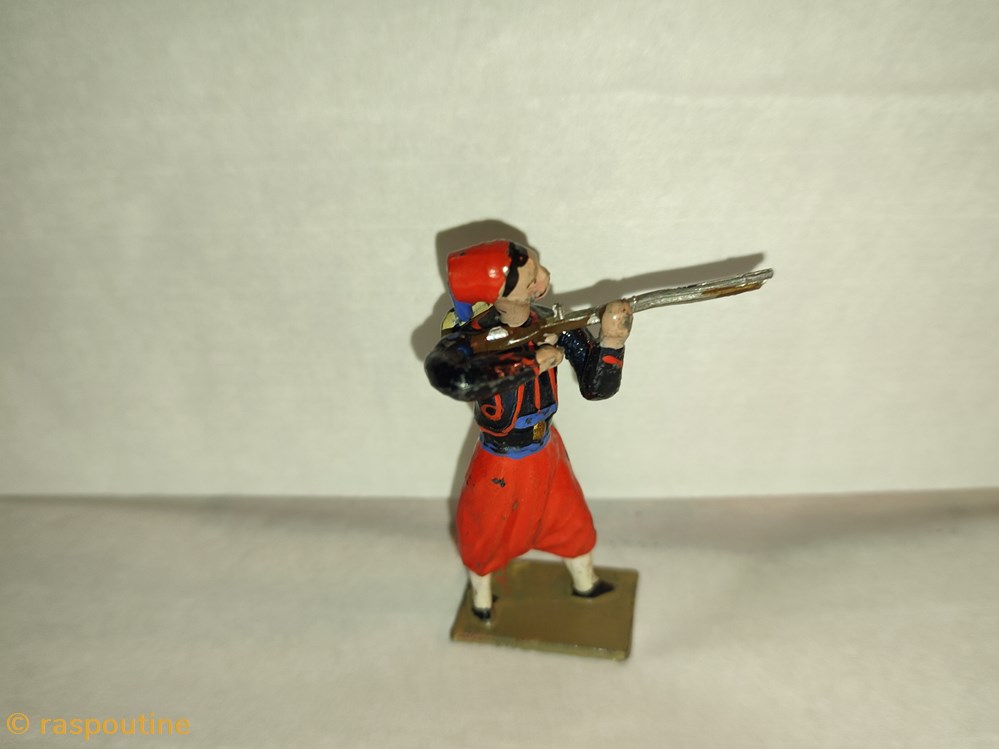 Zouave avec gilet galonné rouge 4 figurines historique zouave avec gilet galonne rouge