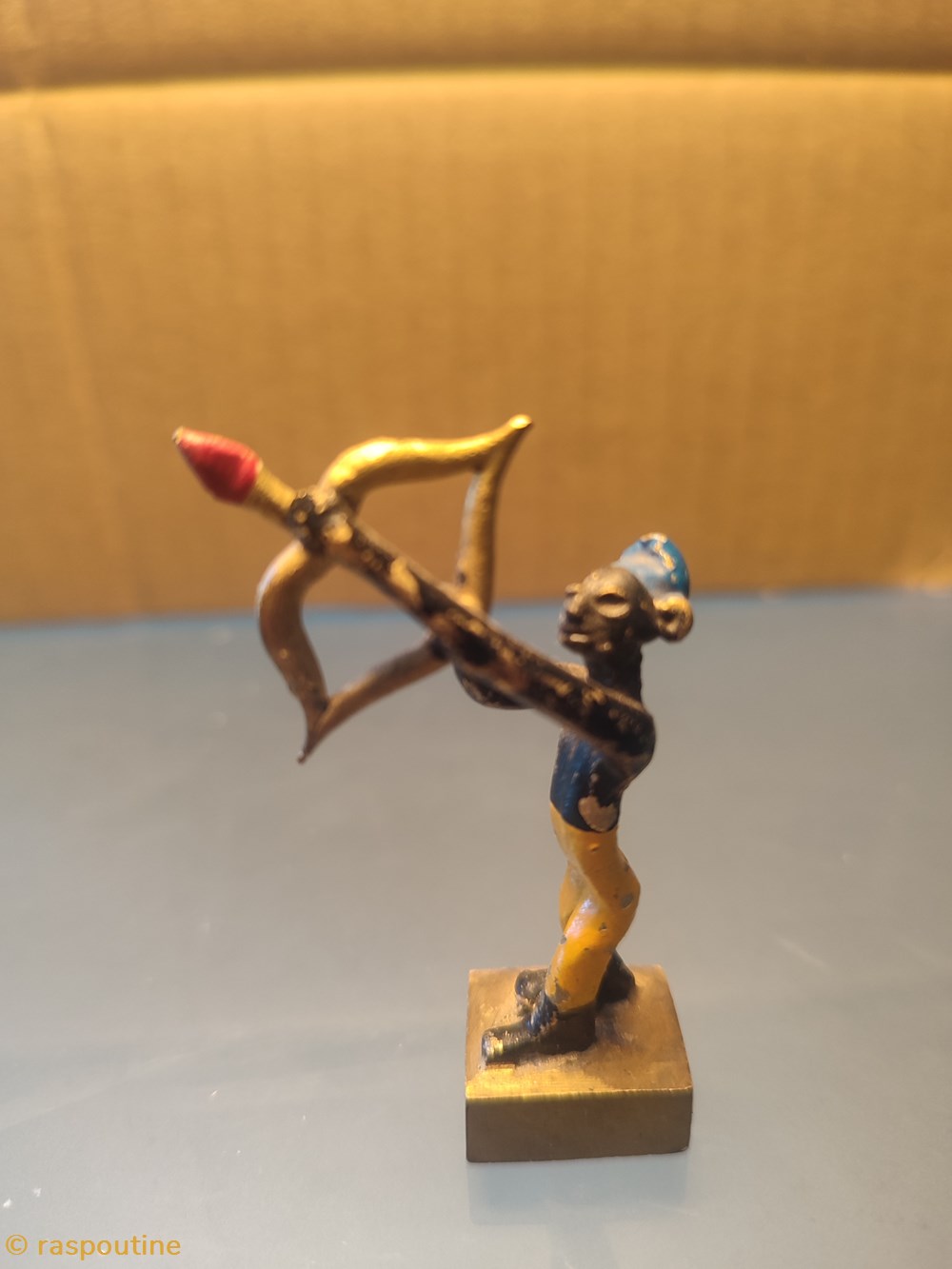Guerrier africain et son arc 2 figurines autres guerrier africain et son arc