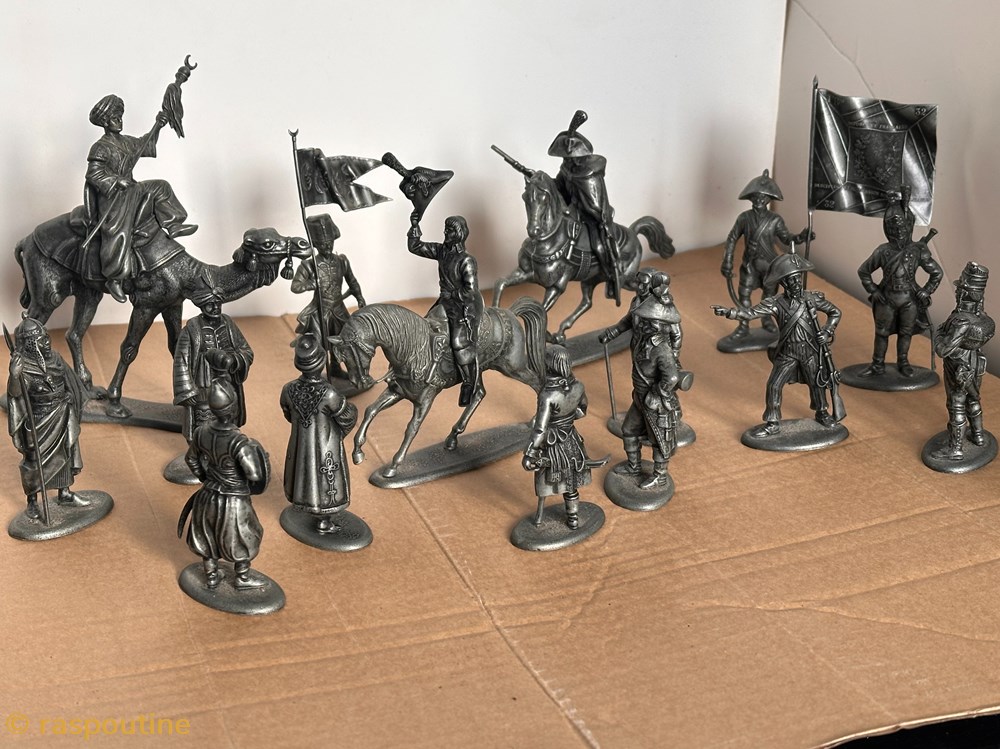 Campagne d'Egypte remise des clefs d'Alexandrie 2 juillet 1798 figurines historique epoque napoleonienne campagne egypte remise des clefs alexandrie 2 juillet 1798