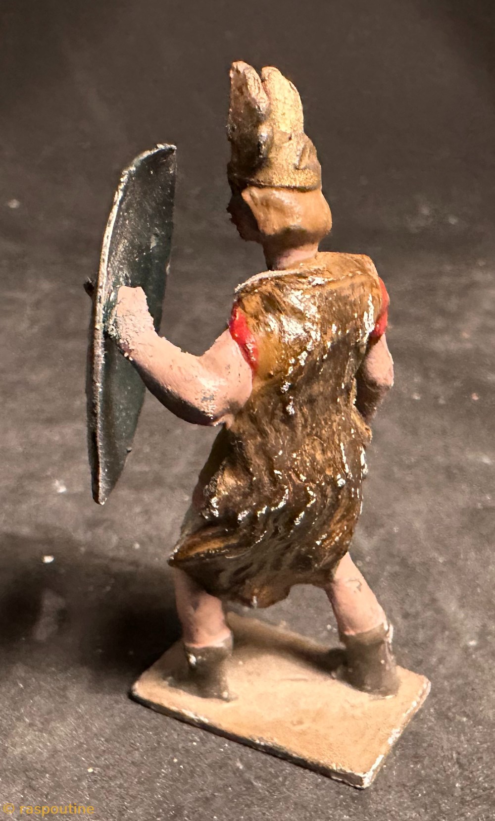 Gaulois avec épée et bouclier 4 figurines historique antiquite gaulois avec epee et bouclier
