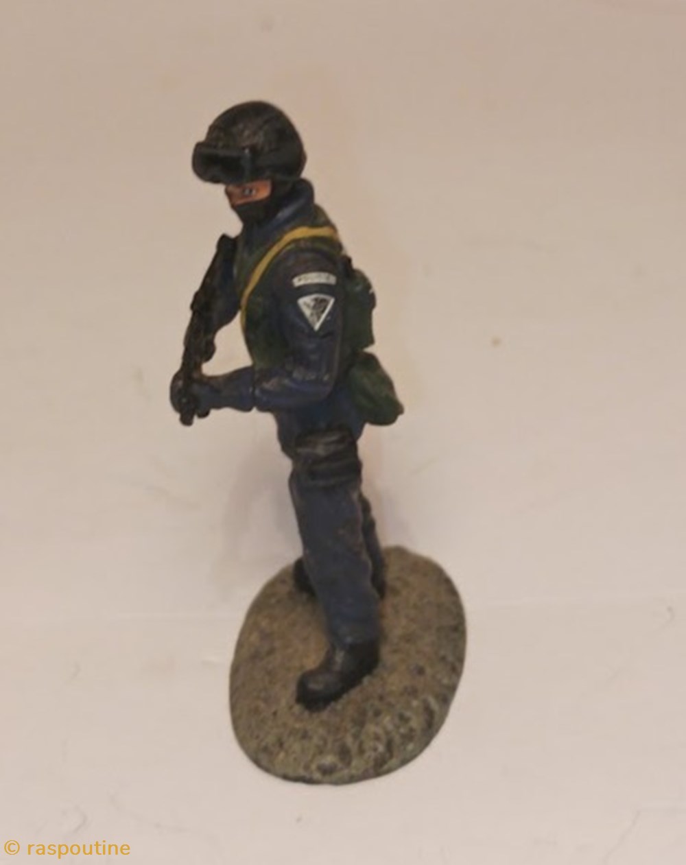 UNRA Czech Republic 2002 2 figurines historique apres guerre unra czech republic 2002