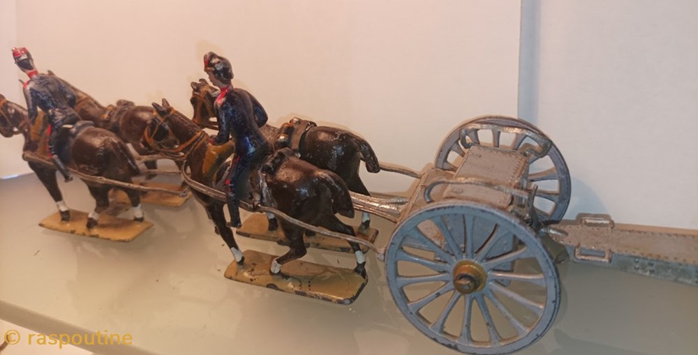 Attelage de canon de 75 4 figurines historique attelage de canon de 75
