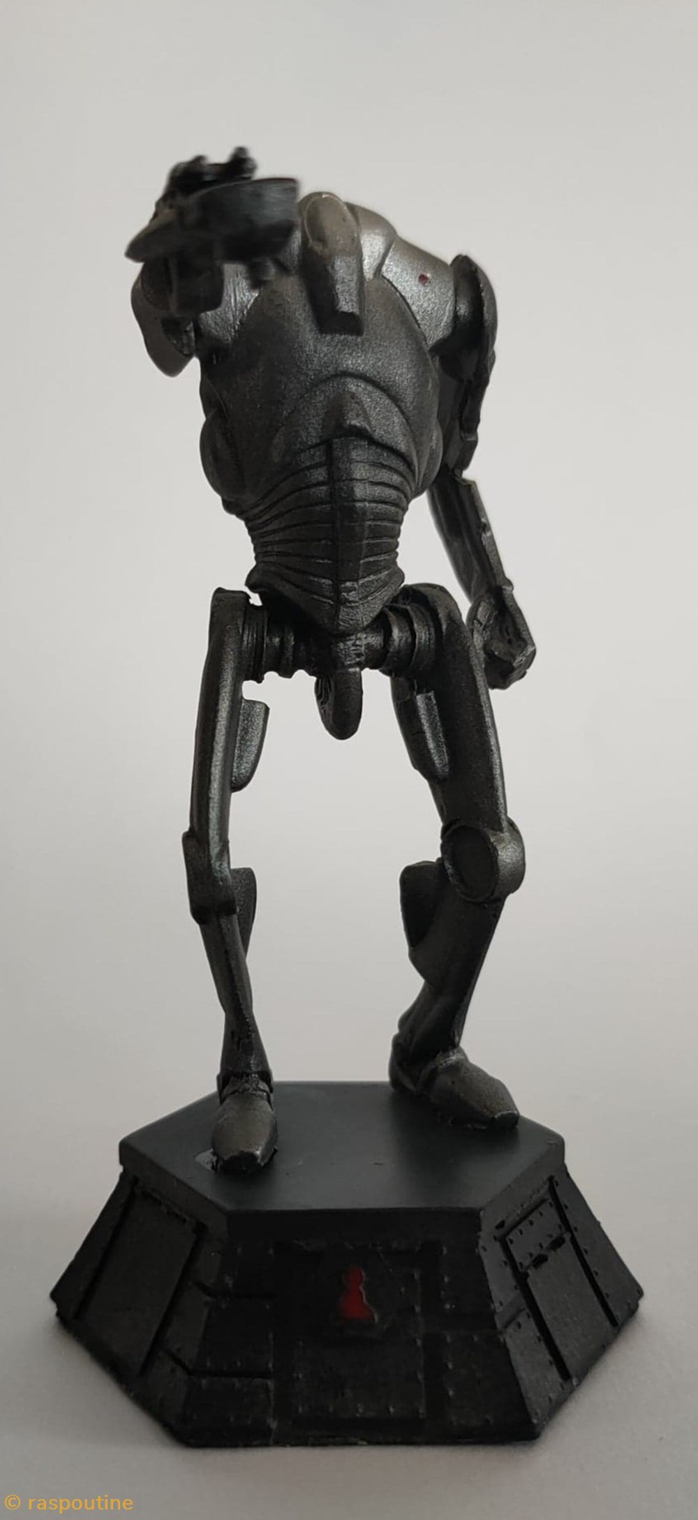 figurines cinema star wars super droide de combat pion noir