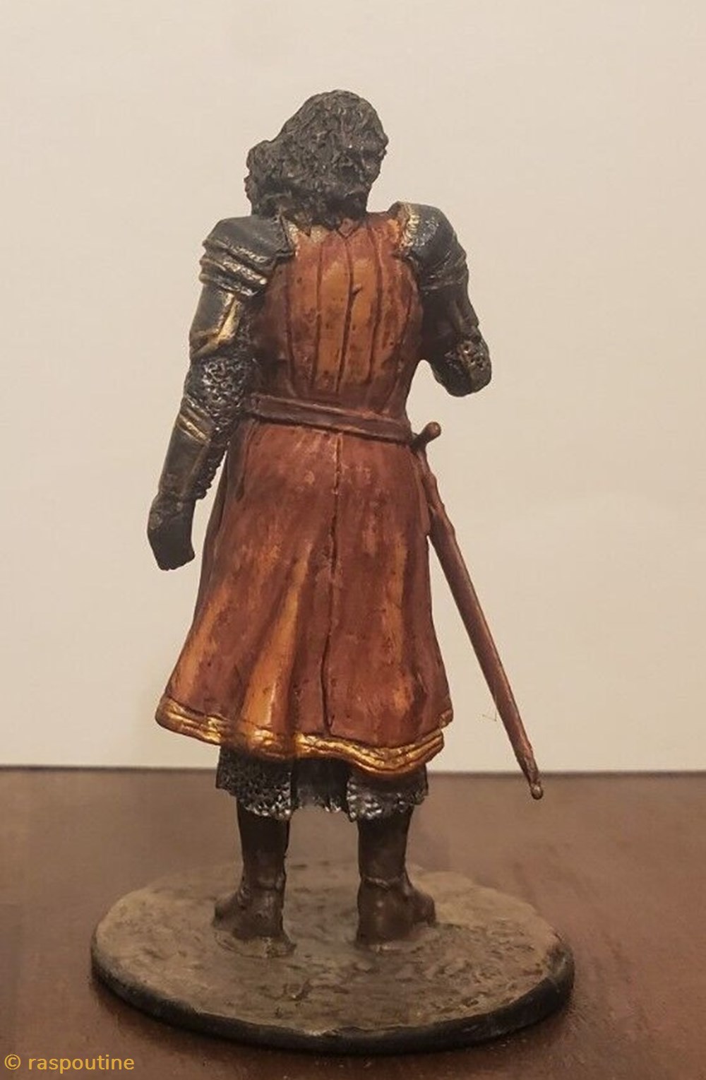 figurines cinema seigneur des anneaux isildur