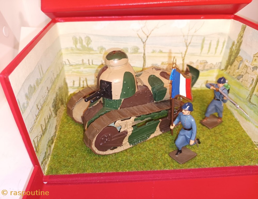 Le Char Renault (1916) Diorama 2 figurines historique premiere guerre mondiale le char renault 1916 diorama