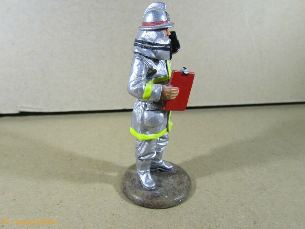 figurines autres le pompier japonais de tokyo en tenue de feu 1995