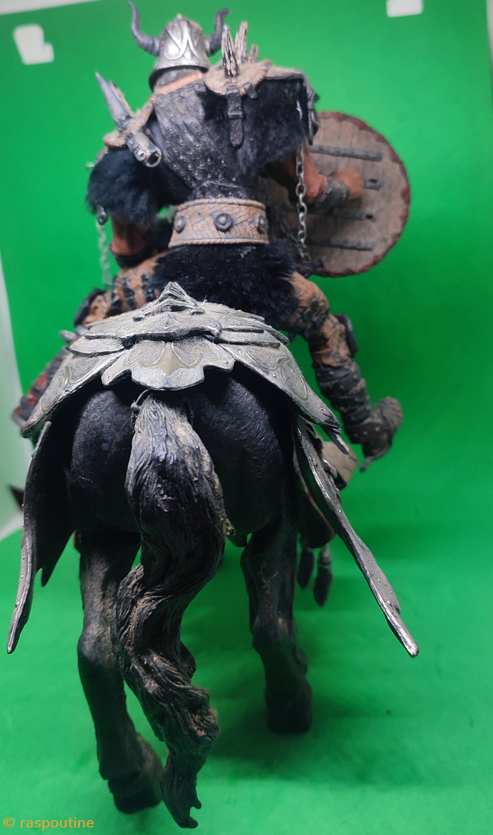 Spawn "The Bloodaxe and Thunderhoof" Dark Ages Séries 22 (the viking age) 3 figurines cinema spawn the bloodaxe and thunderhoof dark ages series 22 the viking age