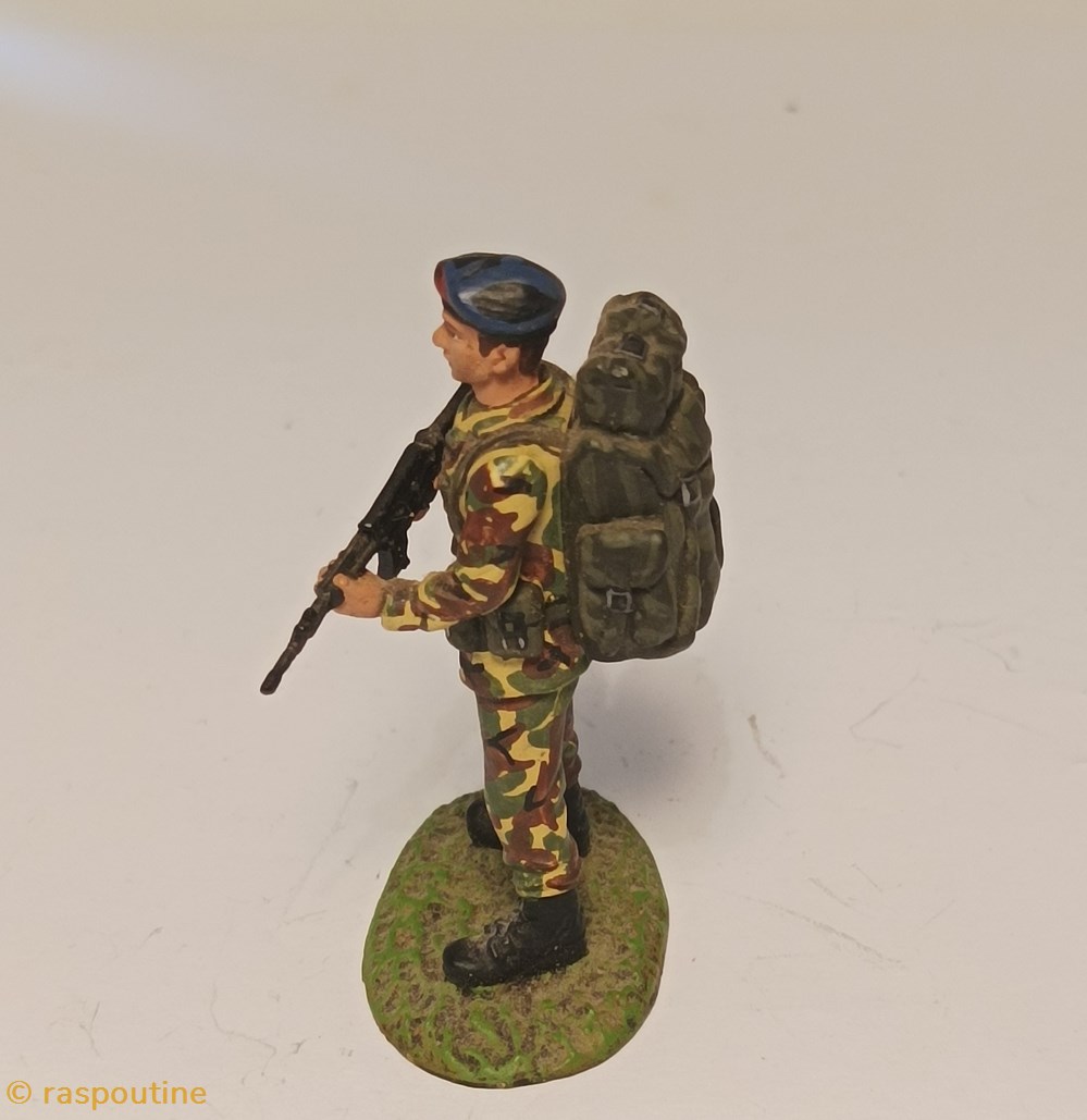 Marine Netherlands 2 figurines historique apres guerre marine netherlands