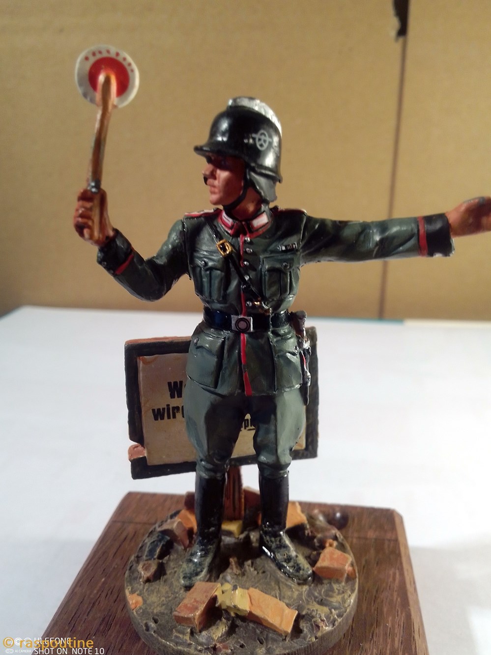 Pompier Allemand Feuerschutzpolizei, 1939 figurines autres pompier allemand feuerschutzpolizei 1939