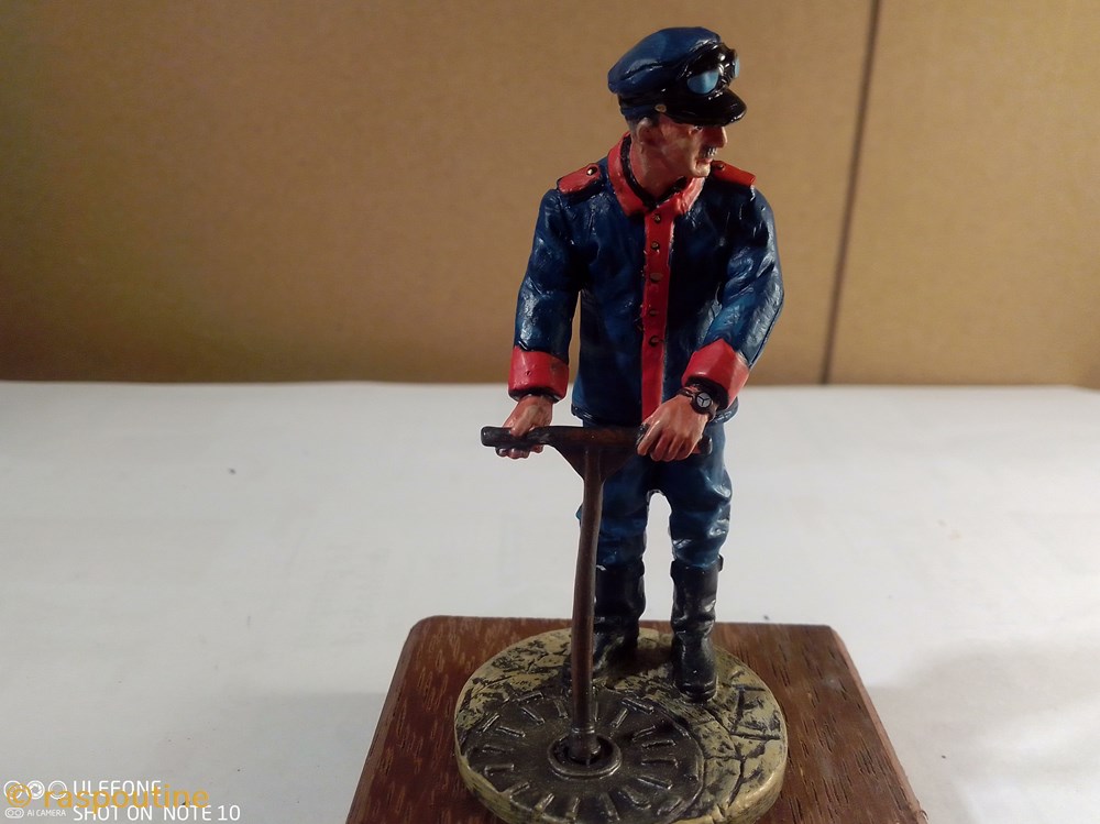 figurines autres conducteur mecanicien espagne 1923