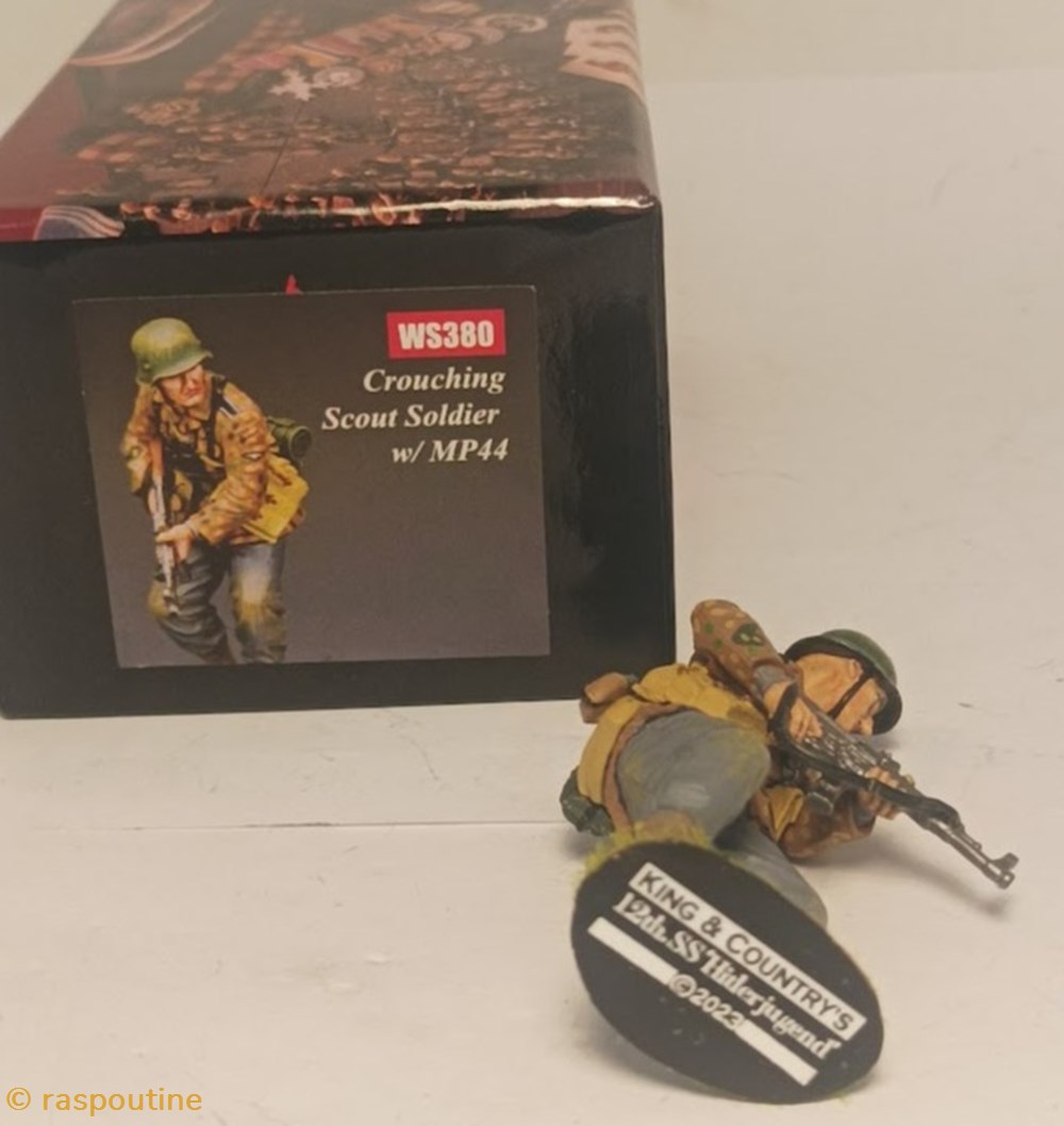 The Crouching Scout - Waffen 12th SS Hitlerjugend 3 figurines historique seconde guerre mondiale the crouching scout waffen 12th ss hitlerjugend