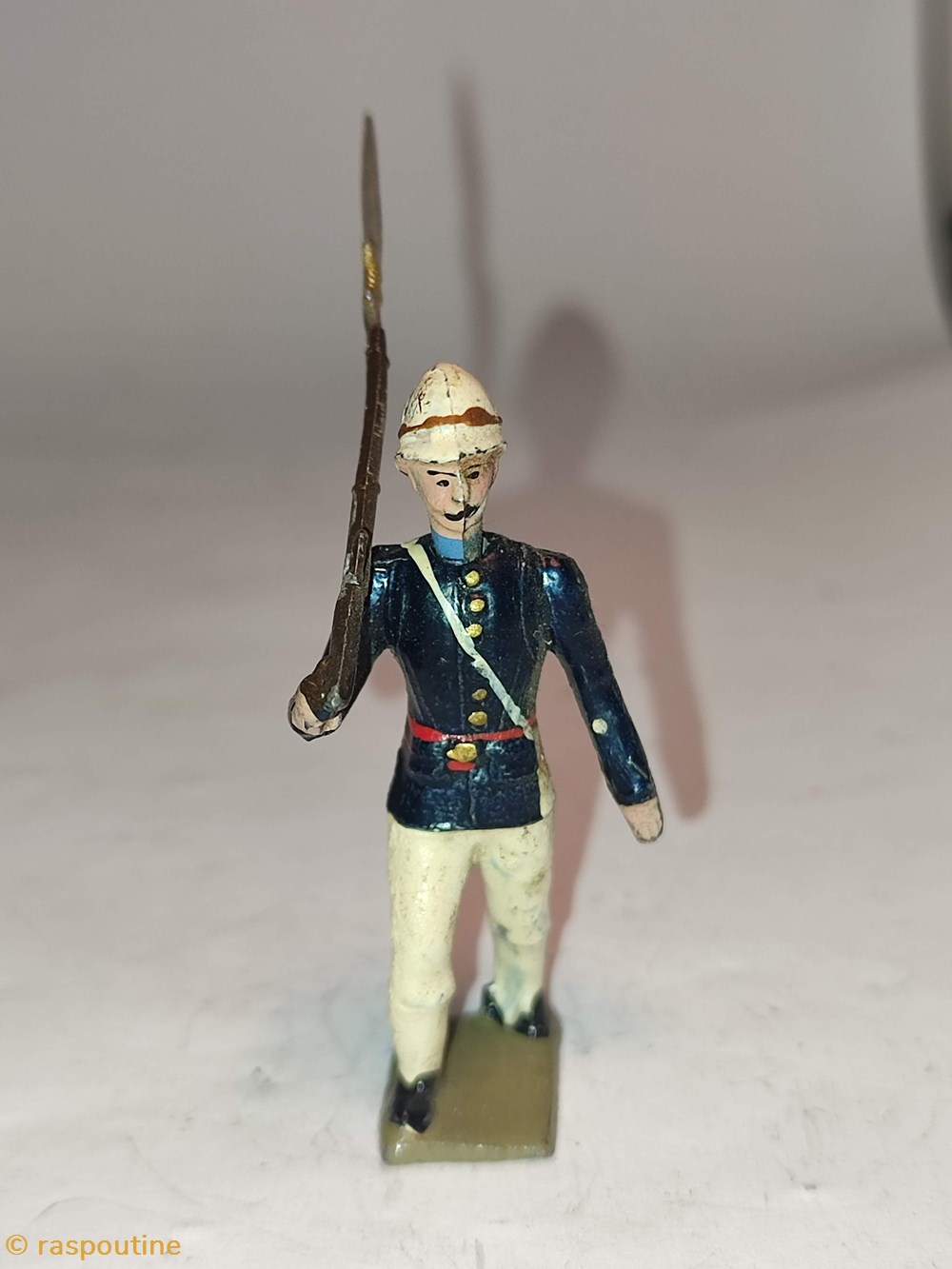 Fantassin de l'infanterie coloniale (1880) figurines historique fantassin de infanterie coloniale 1880