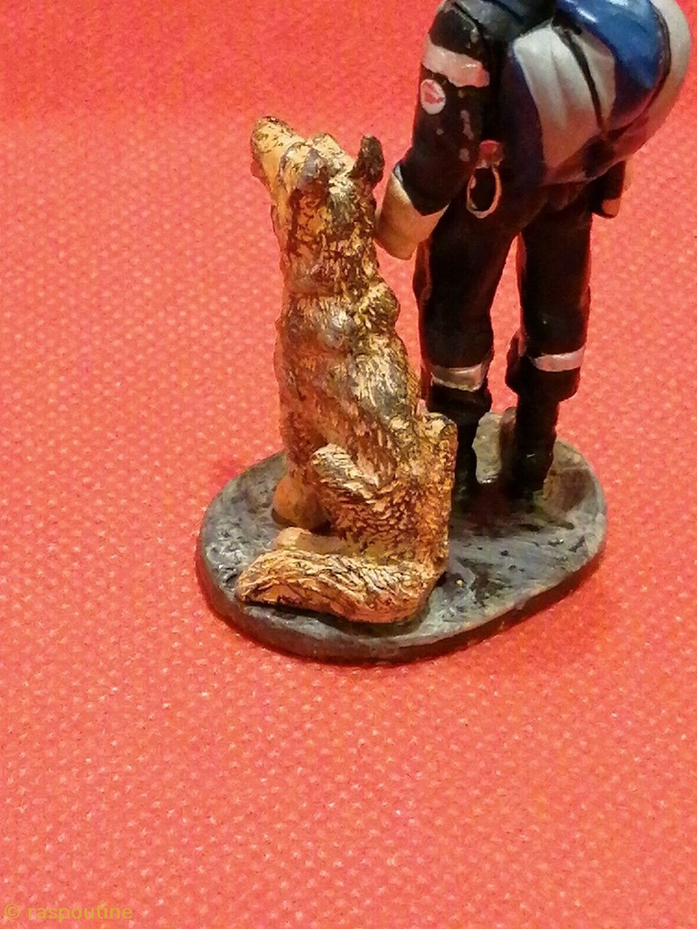 L'équipe cynotechnique française 2002 2 figurines autres l equipe cynotechnique francaise 2002