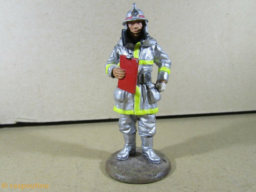 figurines autres le pompier japonais de tokyo en tenue de feu 1995