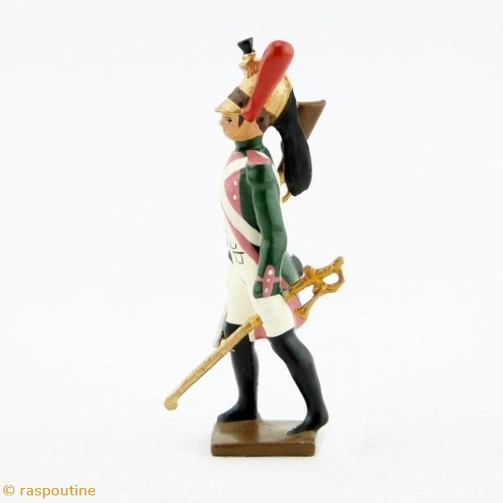 figurines historique epoque napoleonienne fantassin du 17eme rgt de dragons roses fusil sous le bras