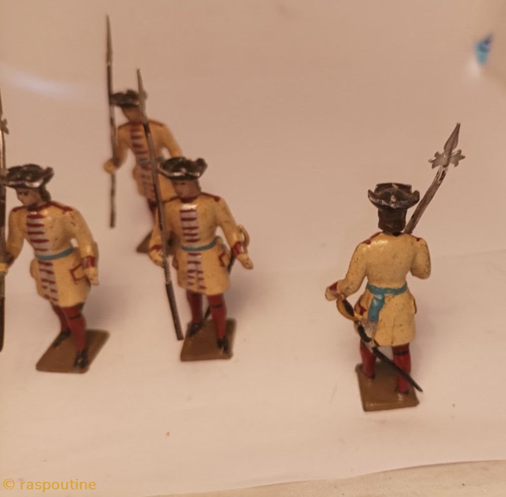 Hallebardiers de Louis XIV 4 figurines historique hallebardiers de louis xiv