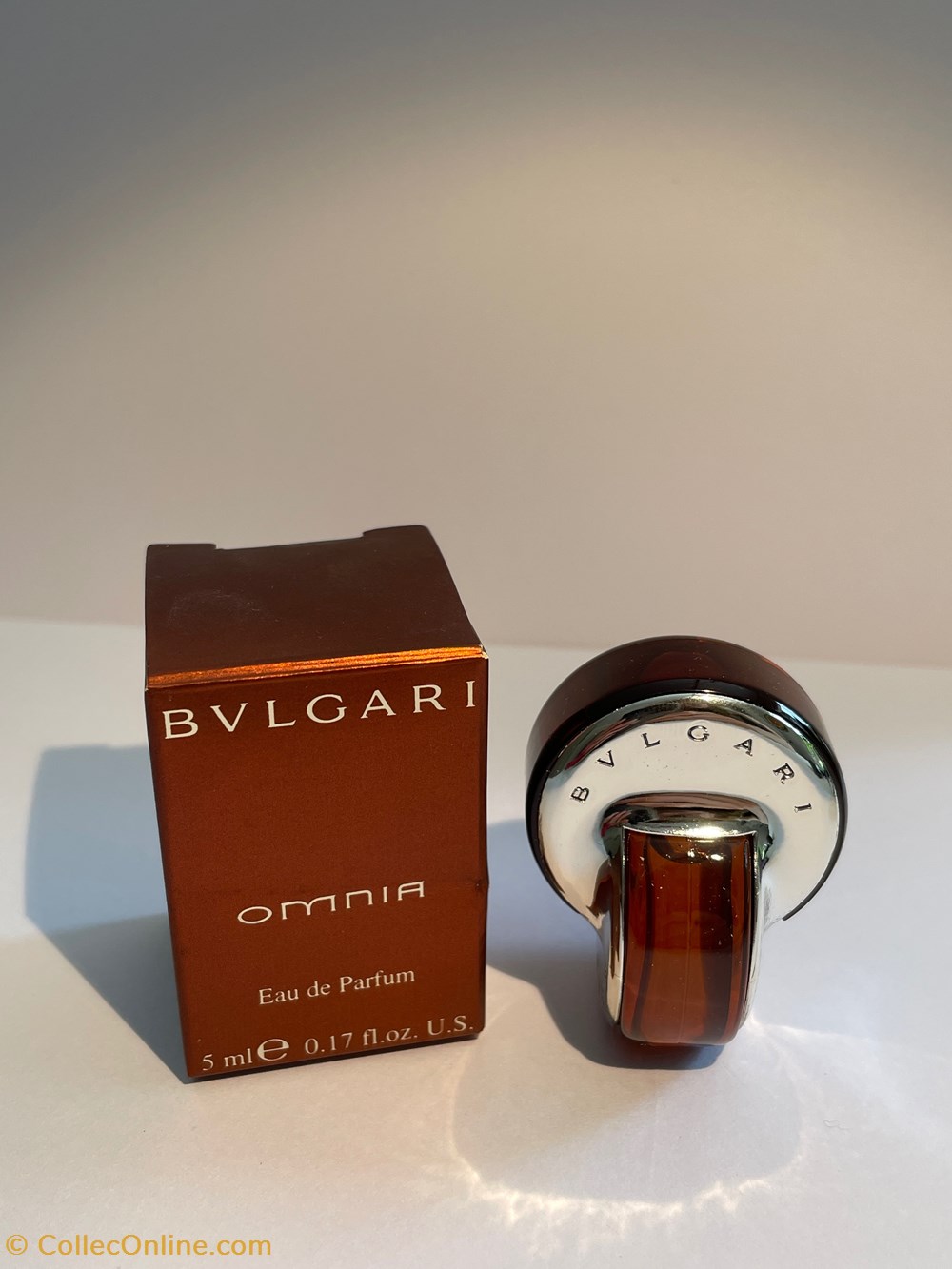Omnia parfums beaute omnia