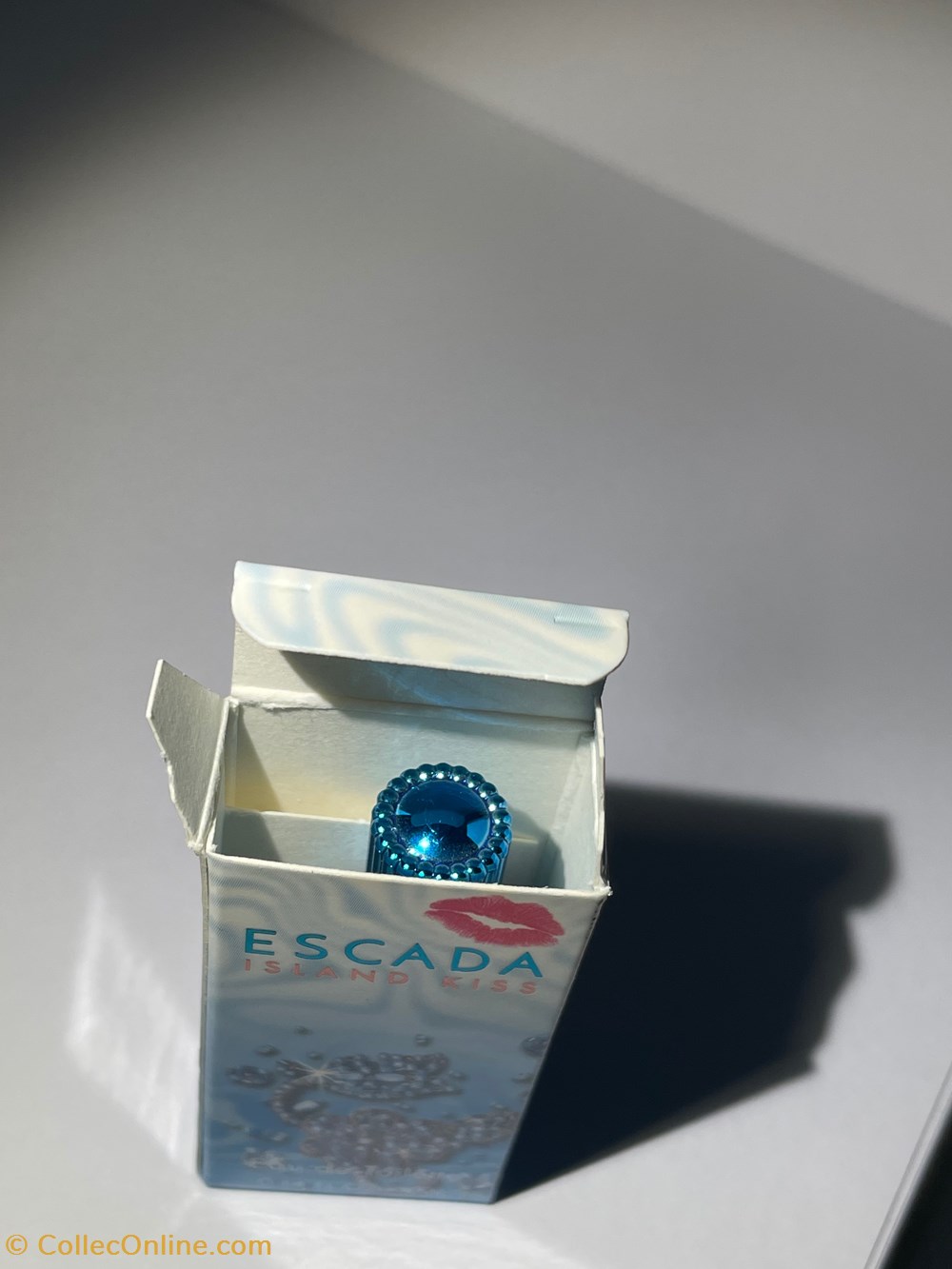 Escada - Island kiss 3 parfums beaute escada island kiss