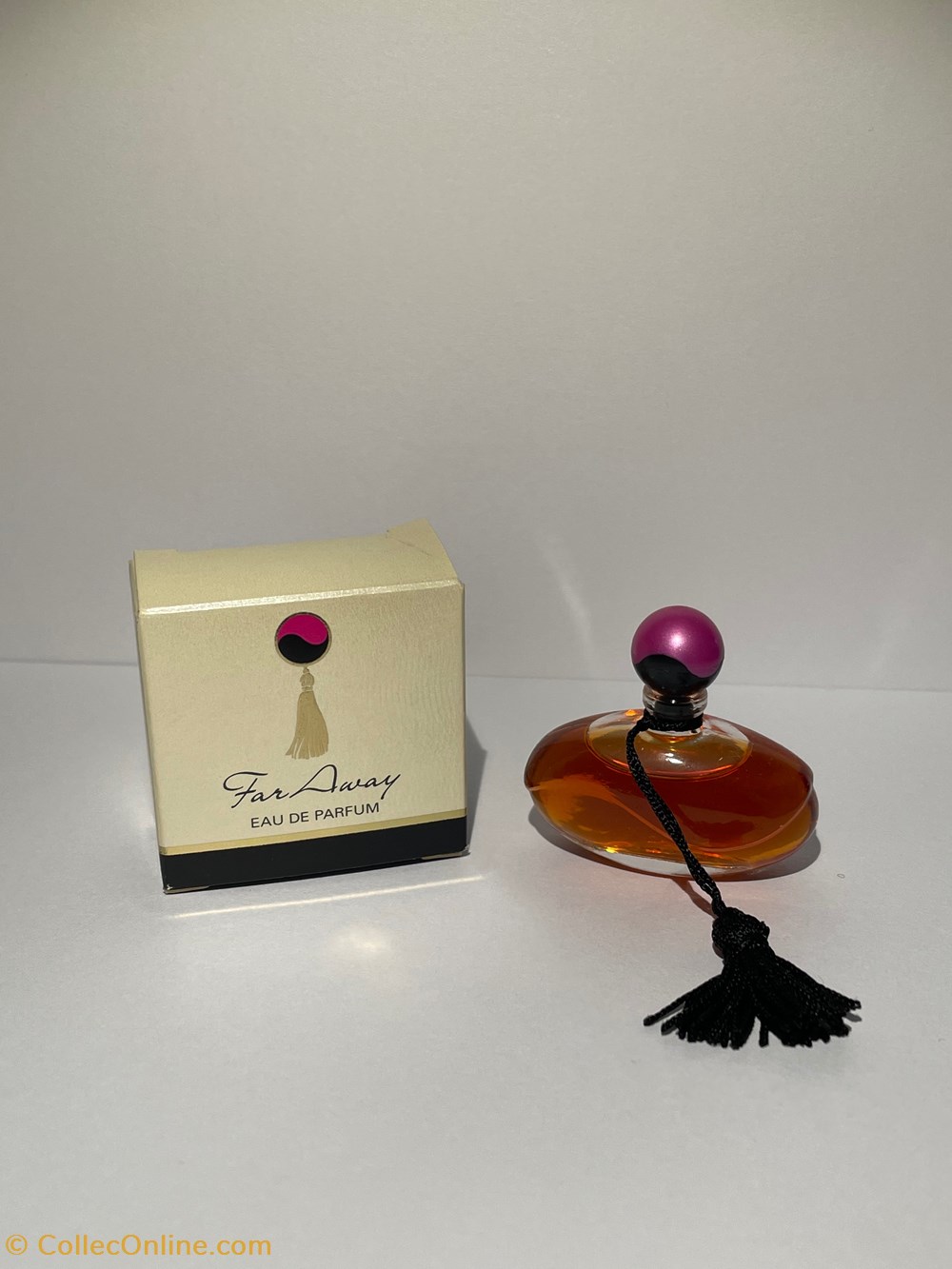 Far away parfums beaute far away