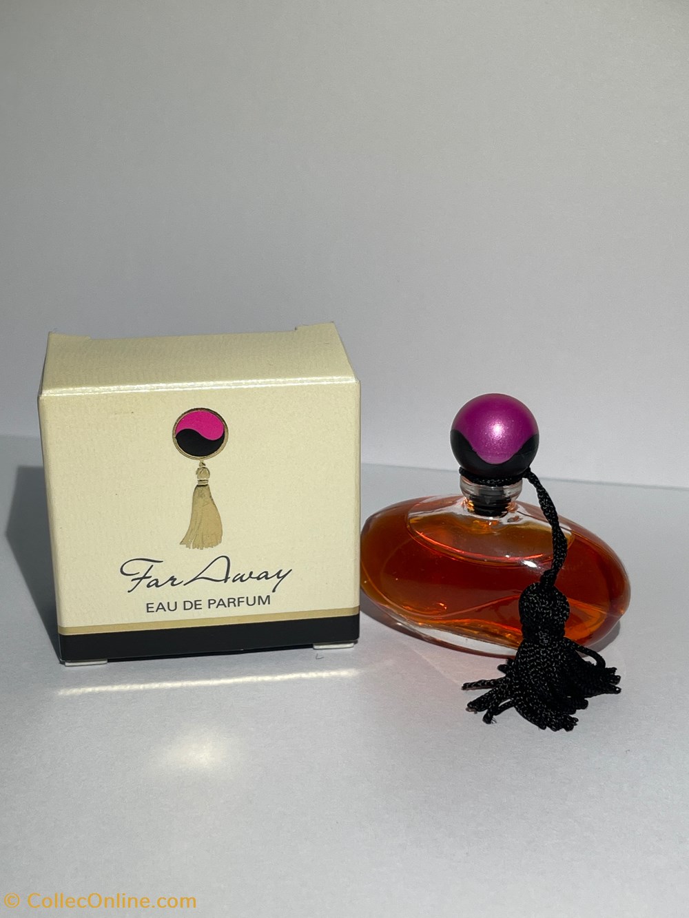 Far away parfums beaute far away