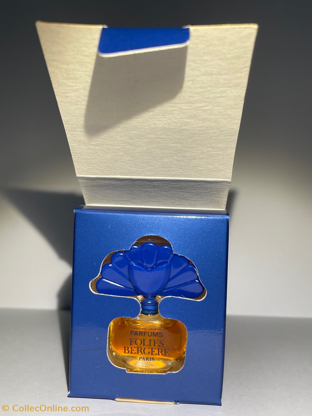 Folies bergère parfums beaute folies bergere