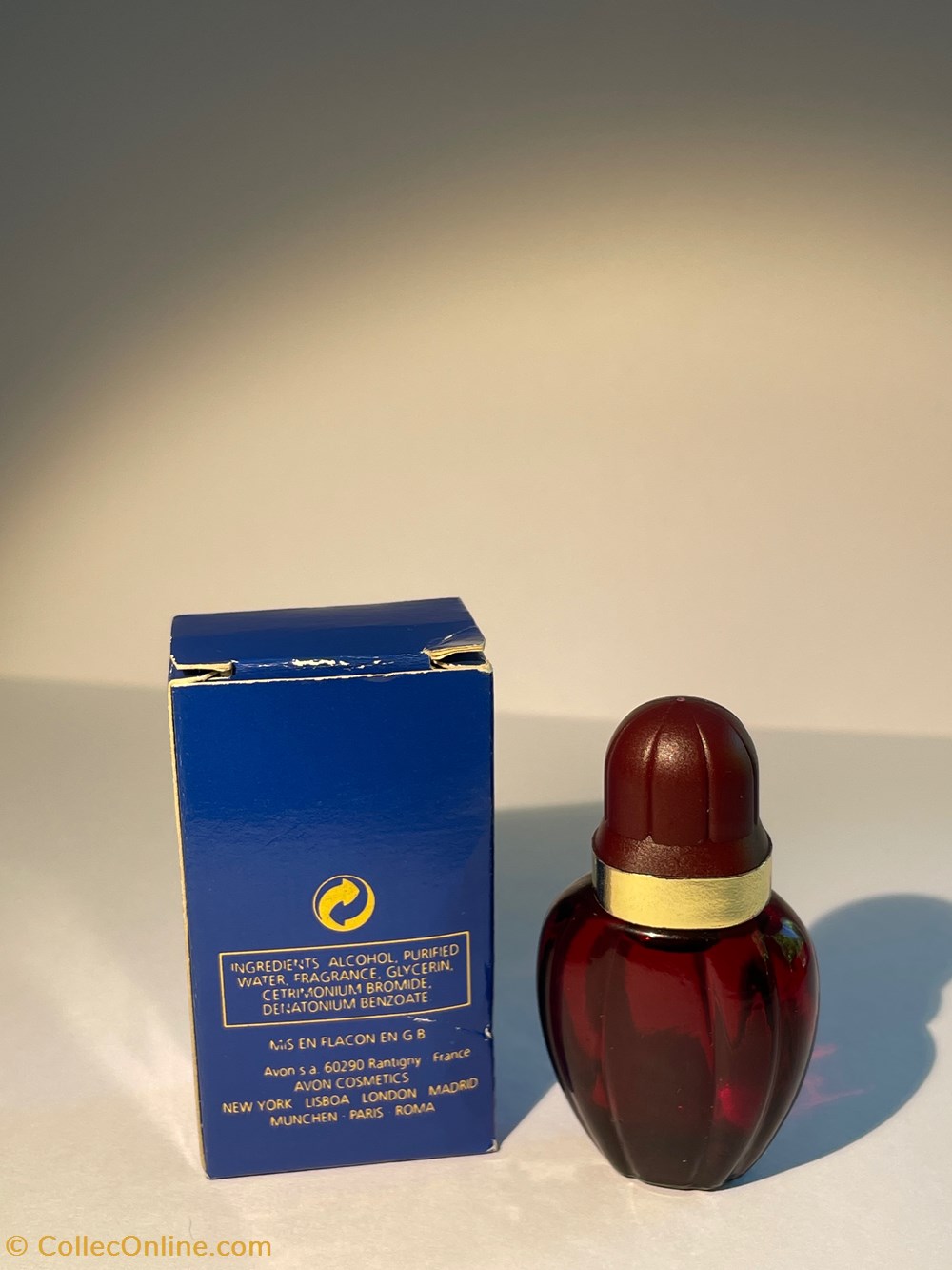 Soie rouge parfums beaute soie rouge